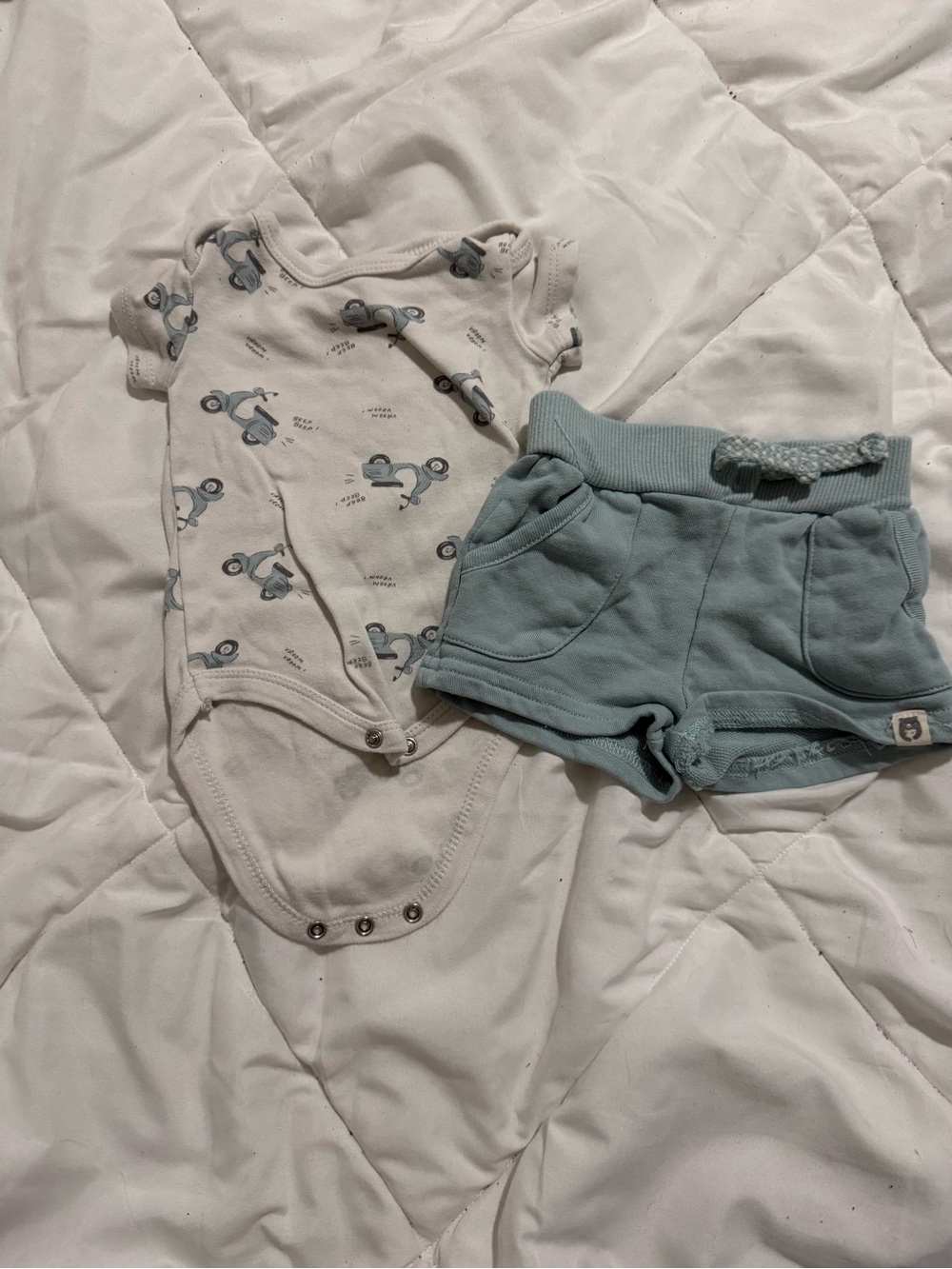 Cream Scooter Print Onesie and Light Blue Shorts Set - Kids Matching Underwear